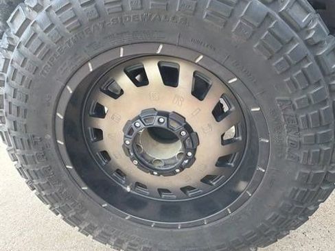 Used 2013 Toyota FJ Cruiser 4WD w/ Upgrade Pkg image 2