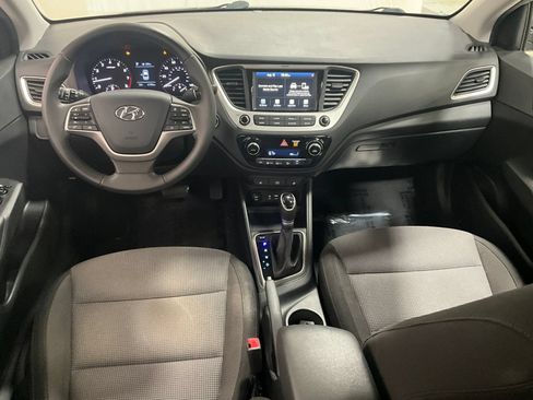 Used 2021 Hyundai Accent Limited w/ Cargo Package FWD image 16