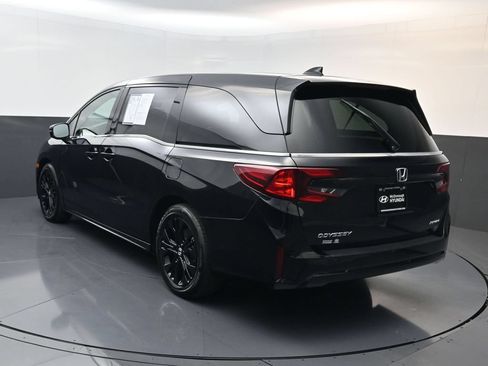 Used 2025 Honda Odyssey Sport-L image 5