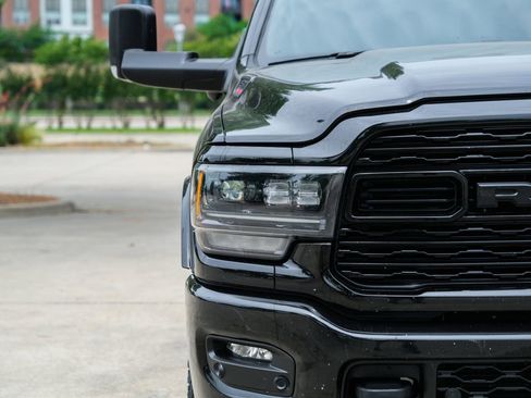 Used 2021 RAM 2500 Limited AWD/4WD image 5
