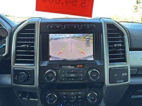 Certified 2020 Ford F250 Lariat w/ Lariat Value Package image 23