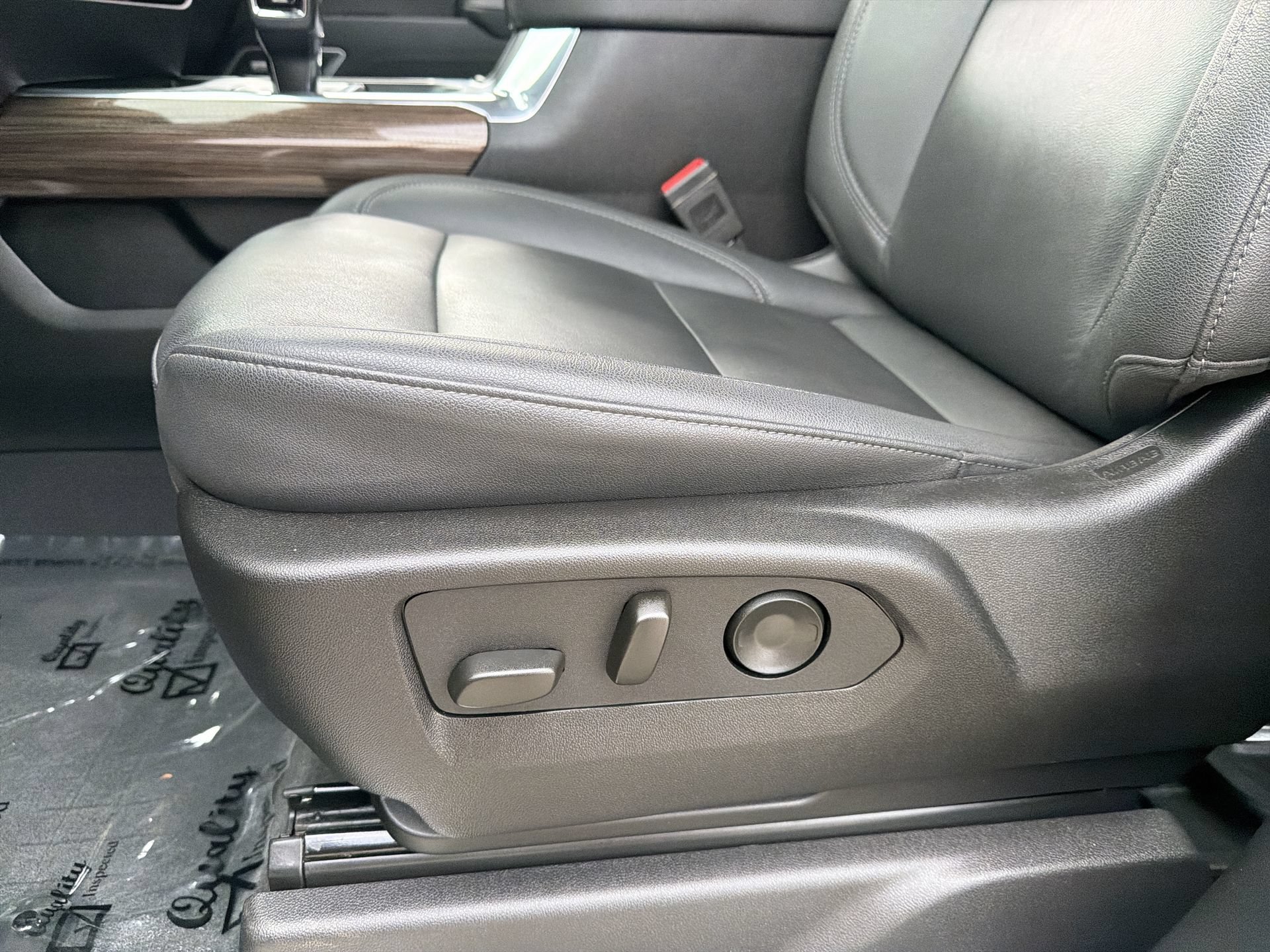 Used 2025 Chevrolet Silverado 1500 RST RWD image 12