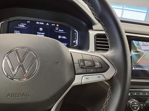 Used 2022 Volkswagen Atlas SE image 26