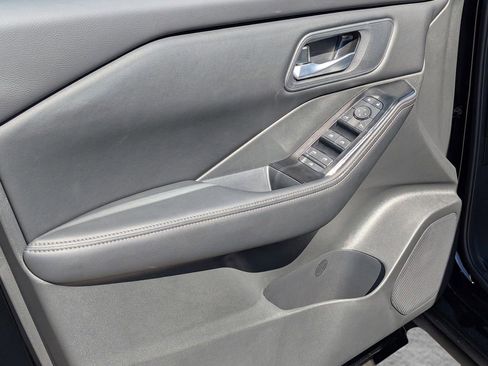 New 2026 Nissan Rogue SV image 15