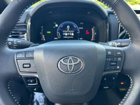 Certified 2026 Toyota Camry SE w/ Multimedia Upgrade Package FWD image 36