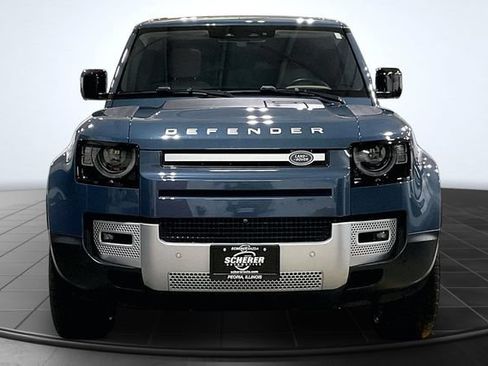 Used 2020 Land Rover Defender 110 HSE AWD/4WD image 3