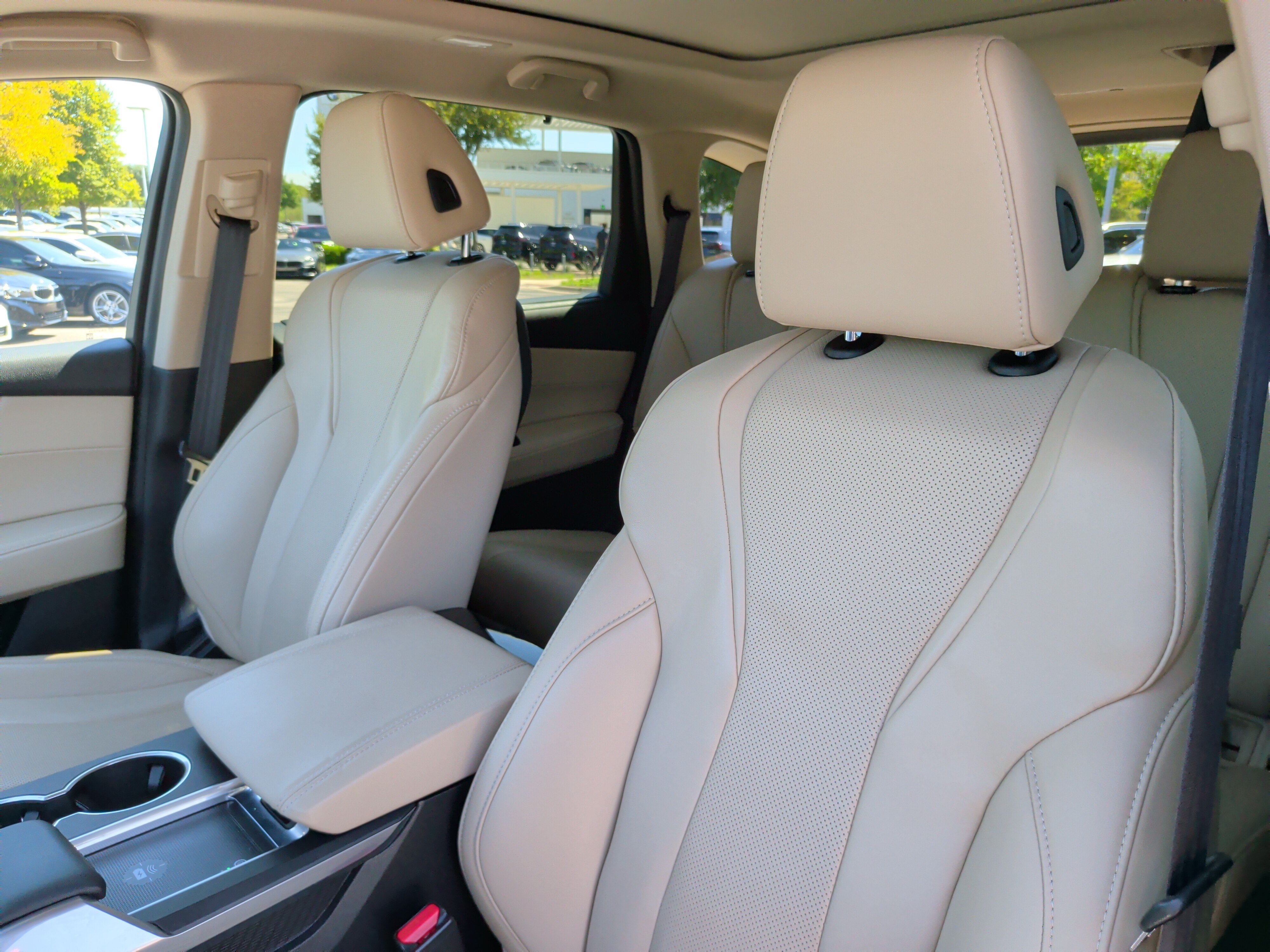 Used 2023 Acura MDX w/ Technology Package FWD image 25