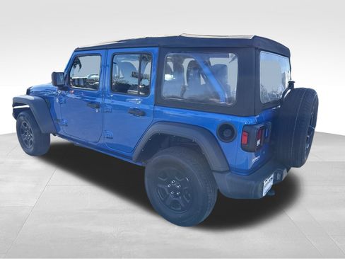 Used 2021 Jeep Wrangler Unlimited Sport image 8