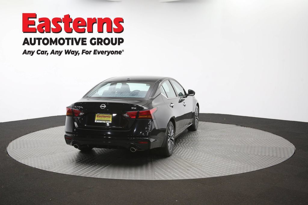 Used 2024 Nissan Altima 2.5 SV w/ SV Premium Package FWD image 40