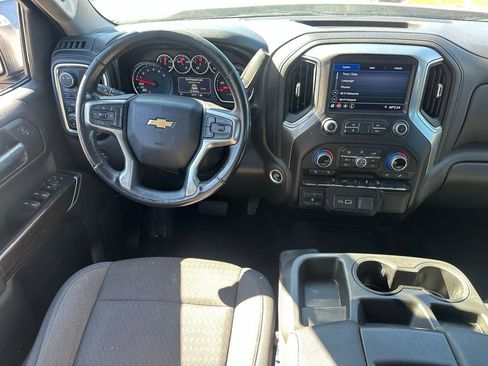 Used 2021 Chevrolet Silverado 1500 LT w/ Z71 Off-Road Package image 20