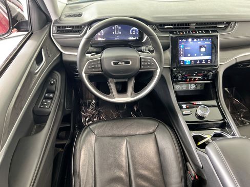 Used 2021 Jeep Grand Cherokee L Limited AWD/4WD image 21