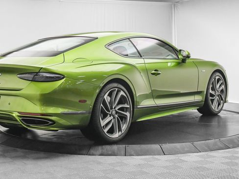 Used 2025 Bentley Continental GT Speed image 13