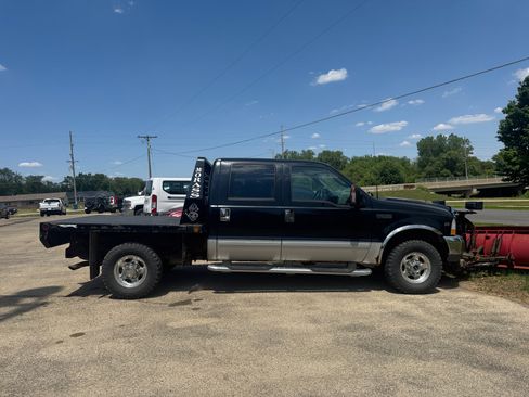 Used 2003 Ford F250 XLT AWD/4WD image 6
