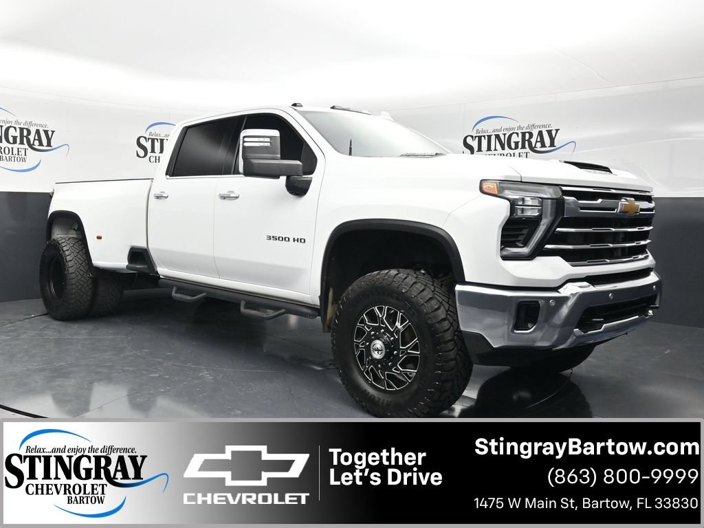 Used 2025 Chevrolet Silverado 3500 LTZ w/ LTZ Plus Package AWD/4WD image 1