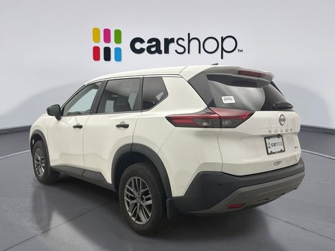 Used 2023 Nissan Rogue S AWD/4WD image 2