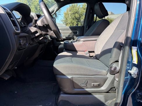 Certified 2024 RAM 2500 Big Horn w/ Sport Appearance Package AWD/4WD image 9