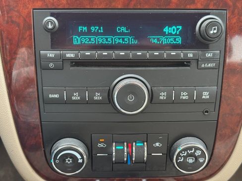 Used 2008 Chevrolet Impala LT image 20