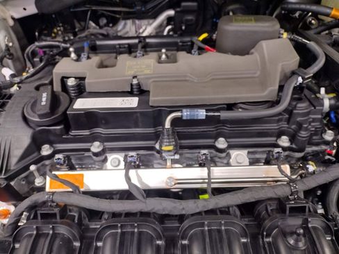 New 2026 Hyundai Tucson SE image 6