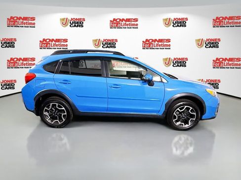 Used 2017 Subaru Crosstrek 2.0i Limited AWD/4WD image 16