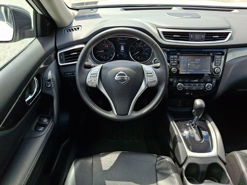 Used 2016 Nissan Rogue SL AWD/4WD image 12