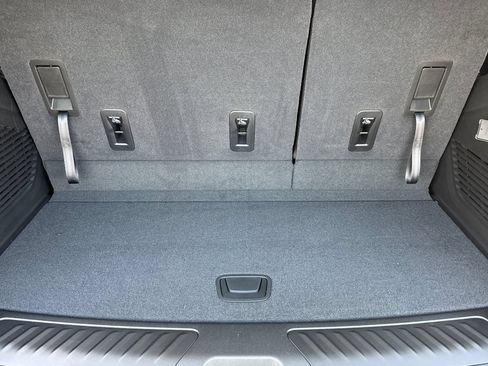 New 2026 Chevrolet Tahoe LS RWD image 15