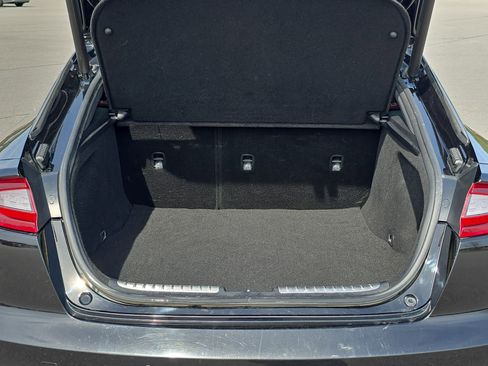 Used 2018 Kia Stinger GT2 image 13