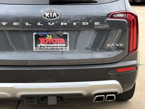 Used 2020 Kia Telluride EX w/ EX Premium Package image 6