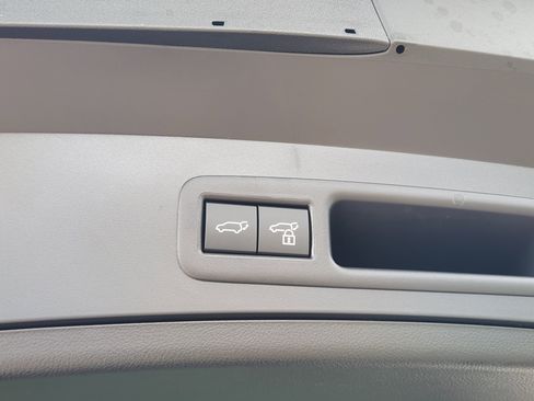New 2026 Lexus UX 300h FWD image 22