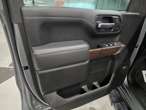 Used 2021 GMC Sierra 1500 Denali w/ Driver Alert Package II AWD/4WD image 18