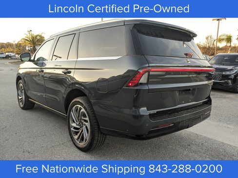 Certified 2025 Lincoln Navigator Reserve image 6