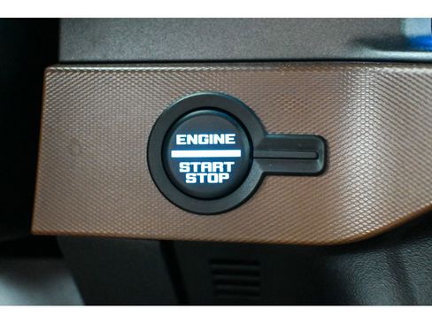 Used 2024 Ford Bronco Outer Banks AWD/4WD image 57