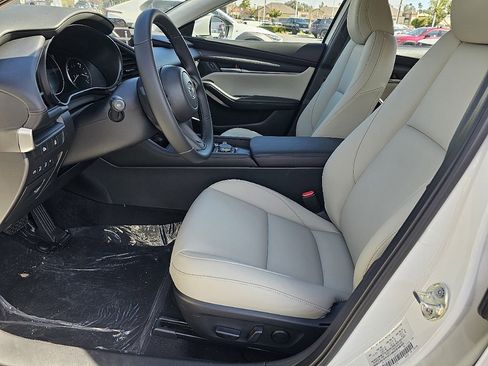 New 2026 MAZDA MAZDA3 2.5 S Sedan w/ Preferred Pkg image 22