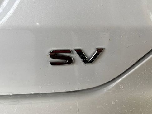 Used 2024 Nissan Kicks SV image 14