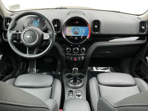Used 2024 MINI Cooper Countryman S FWD image 9