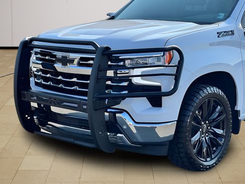 Used 2026 Chevrolet Silverado 1500 LTZ w/ Z71 Off-Road Package AWD/4WD image 39