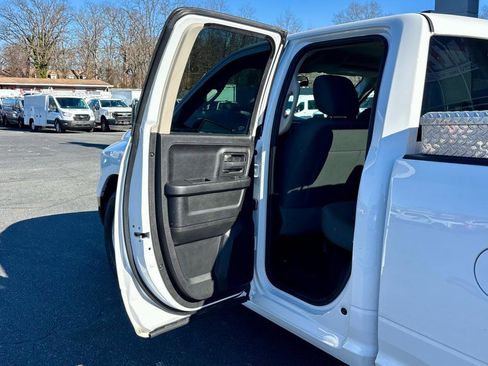 Used 2020 RAM 1500 Tradesman w/ Popular Equipment Group image 17