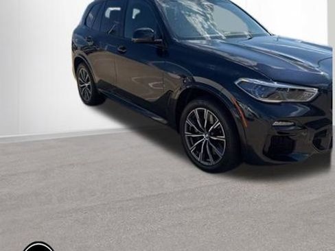 Used 2021 BMW X5 M50i w/ Executive Package AWD/4WD image 3