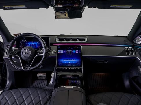 Used 2025 Mercedes-Benz S 580 4MATIC Sedan image 21