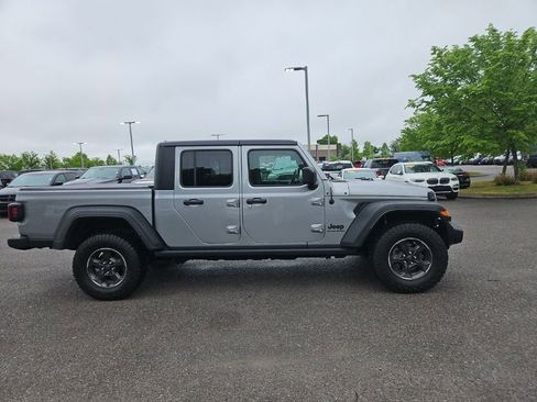 Used 2020 Jeep Gladiator Sport w/ Quick Order Package 24S AWD/4WD image 9