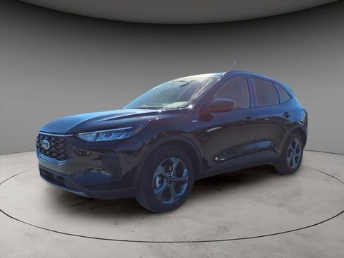 Used 2025 Ford Escape ST-Line w/ Equipment Group 301A image 1