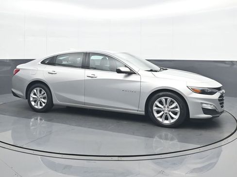 Used 2022 Chevrolet Malibu LT image 8