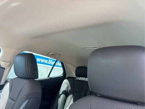 Certified 2022 Buick Envision Preferred FWD image 31