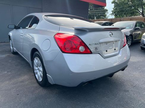 Used 2009 Nissan Altima 2.5 S FWD image 3