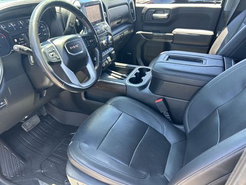 Used 2021 GMC Sierra 1500 SLT w/ SLT Premium Plus Package AWD/4WD image 9