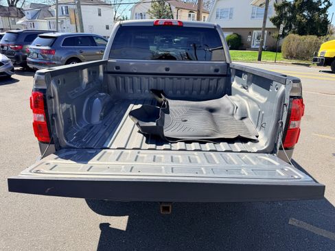 Used 2017 GMC Sierra 1500 SLE w/ SLE Value Package AWD/4WD image 14