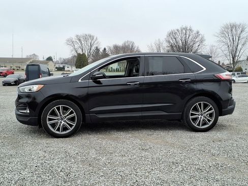 Used 2019 Ford Edge Titanium w/ Cold Weather Package image 5