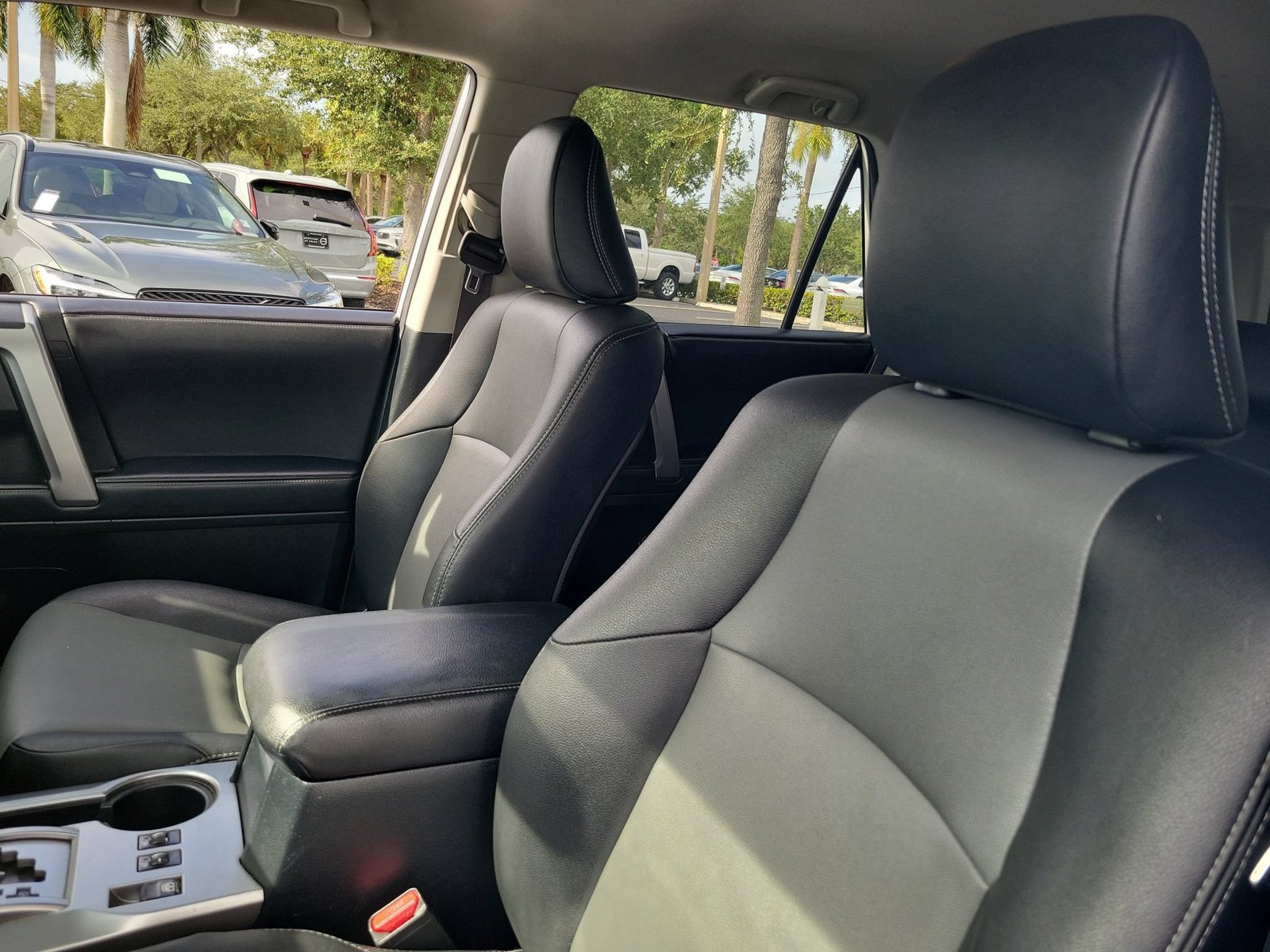 Used 2021 Toyota 4Runner SR5 Premium AWD/4WD image 16