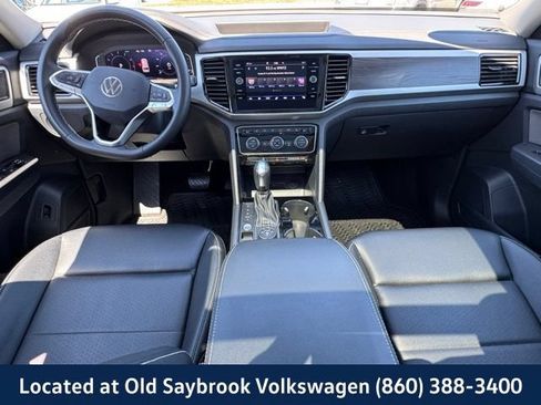 Used 2023 Volkswagen Atlas SE w/ Panoramic Sunroof Package AWD/4WD image 16