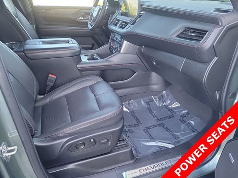 Used 2024 Chevrolet Suburban RST image 14