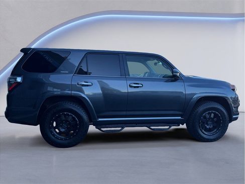Used 2016 Toyota 4Runner Limited image 7